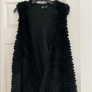 New Love Token Black Rabbit Fur Vest Size Medium